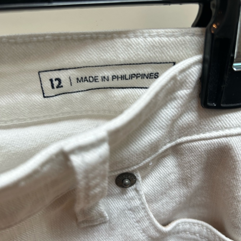 New - Barely Worn - image 3